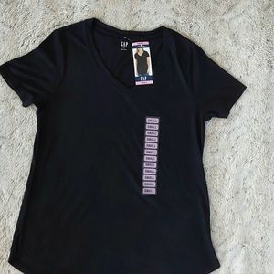 Women's shirt size small New From Gap